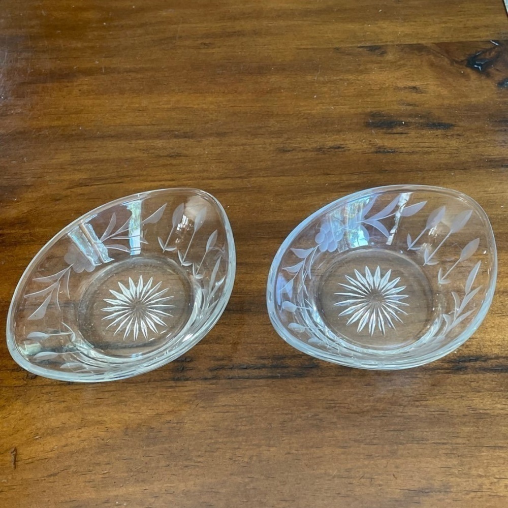 Heisey Antique etched glass custard bowls